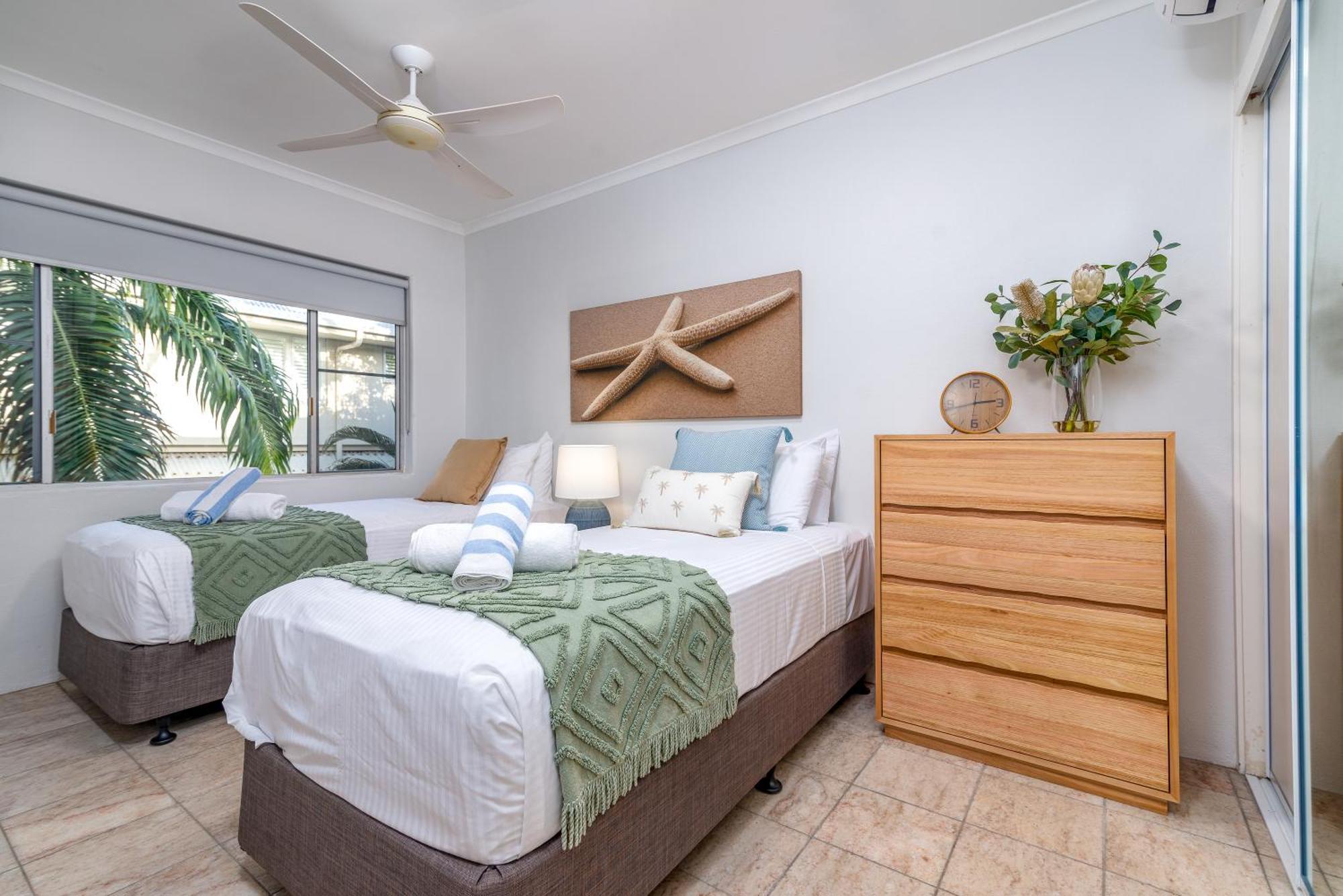 Driftwood Mantaray - Official Onsite Reception And Check In Aparthotel Port Douglas Buitenkant foto